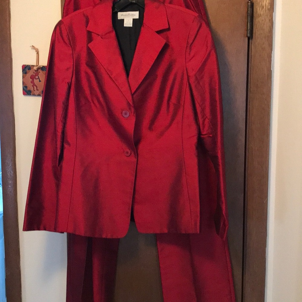 Brooks brothers silk suit in red
